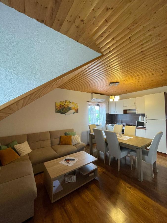 House Leonarda Hotel Grabovac  Exterior photo