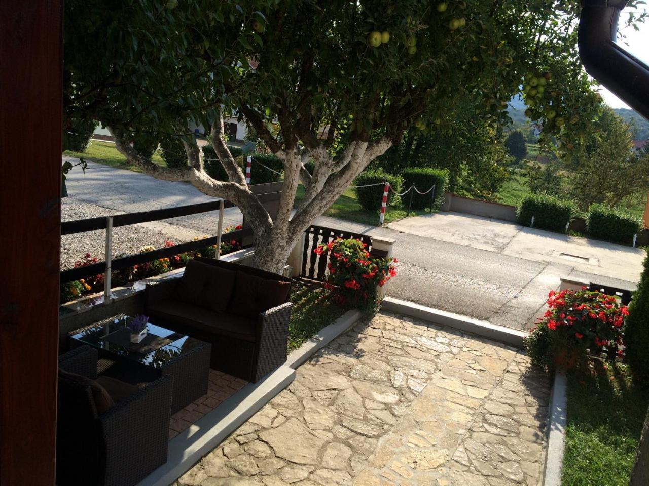 House Leonarda Hotel Grabovac  Exterior photo